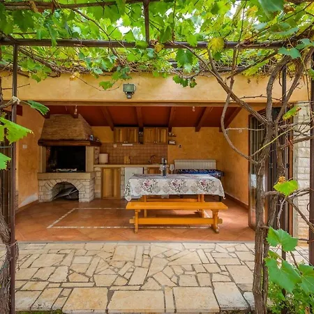 Aleks 3 House With
